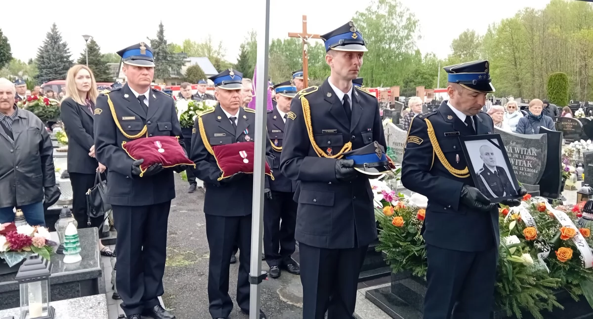 W Rykach pożegnano strażaka Konrada Gugałę z Komendy Powiatowej PSP