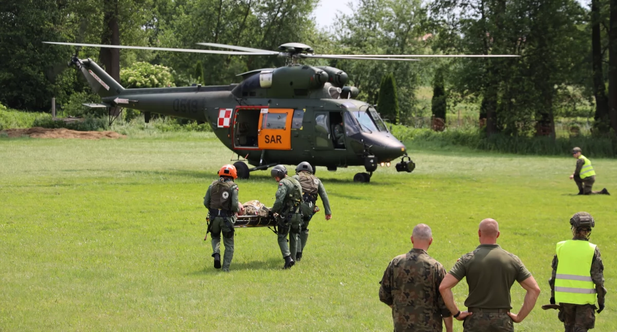 Helikoptery nad Kłoczewem i Starym Zadybiem – duże ćwiczenia służb ratunkowych w regionie