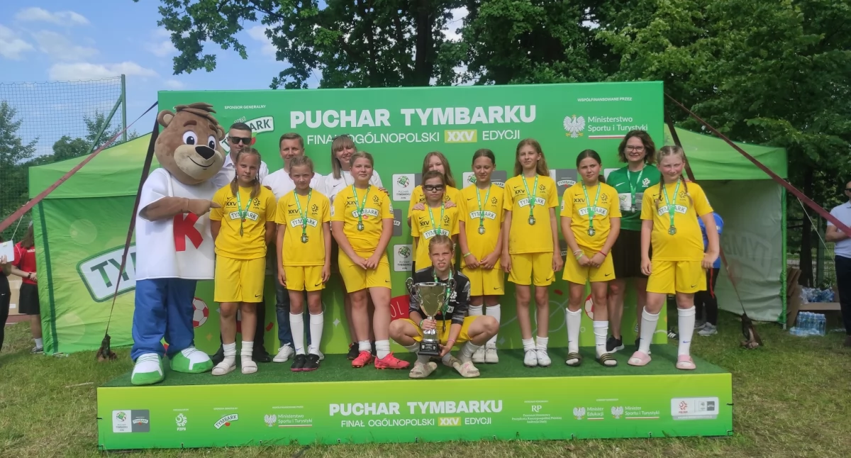 Piłkarki z Leopoldowa na 11. miejscu w Polsce! Historyczny występ na Pucharze Tymbarku