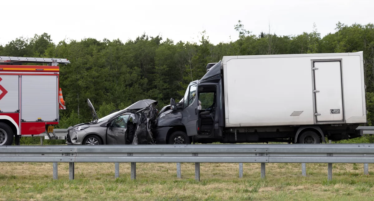 Śmiertelny wypadek na S17. Pas ruchu w kierunku Lublina jest zablokowany