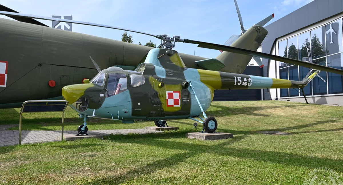  Legenda polskiego lotnictwa po renowacji. Śmigłowiec SM-1 znów na ekspozycji w Muzeum Sił Powietrznych