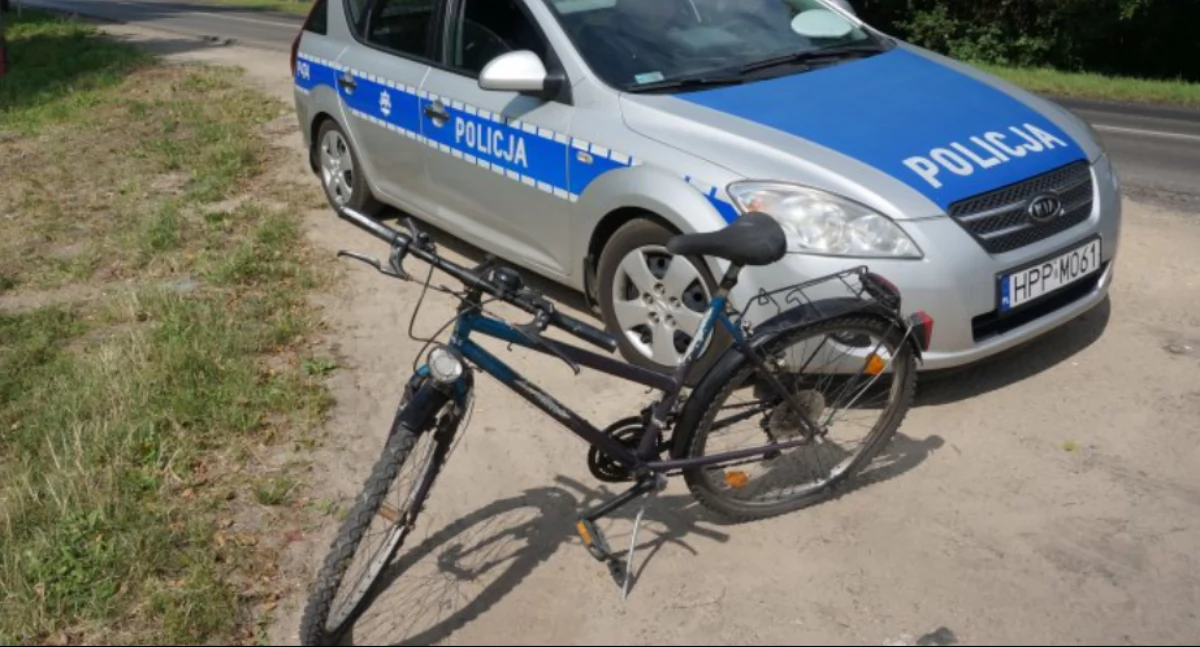 Rowerzystka z gminy Kłoczew zderzyła się z samochodem w Okrzei