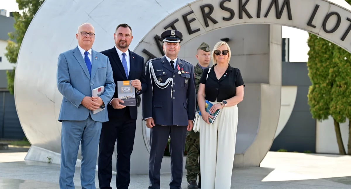 Garnizonowe obchody Święta Wojska Polskiego w Dęblinie