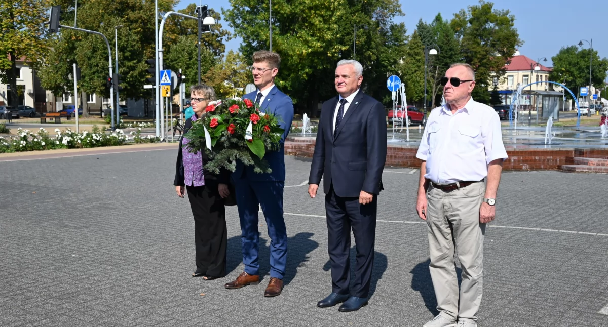 Dęblin oddał hołd bohaterom II wojny światowej