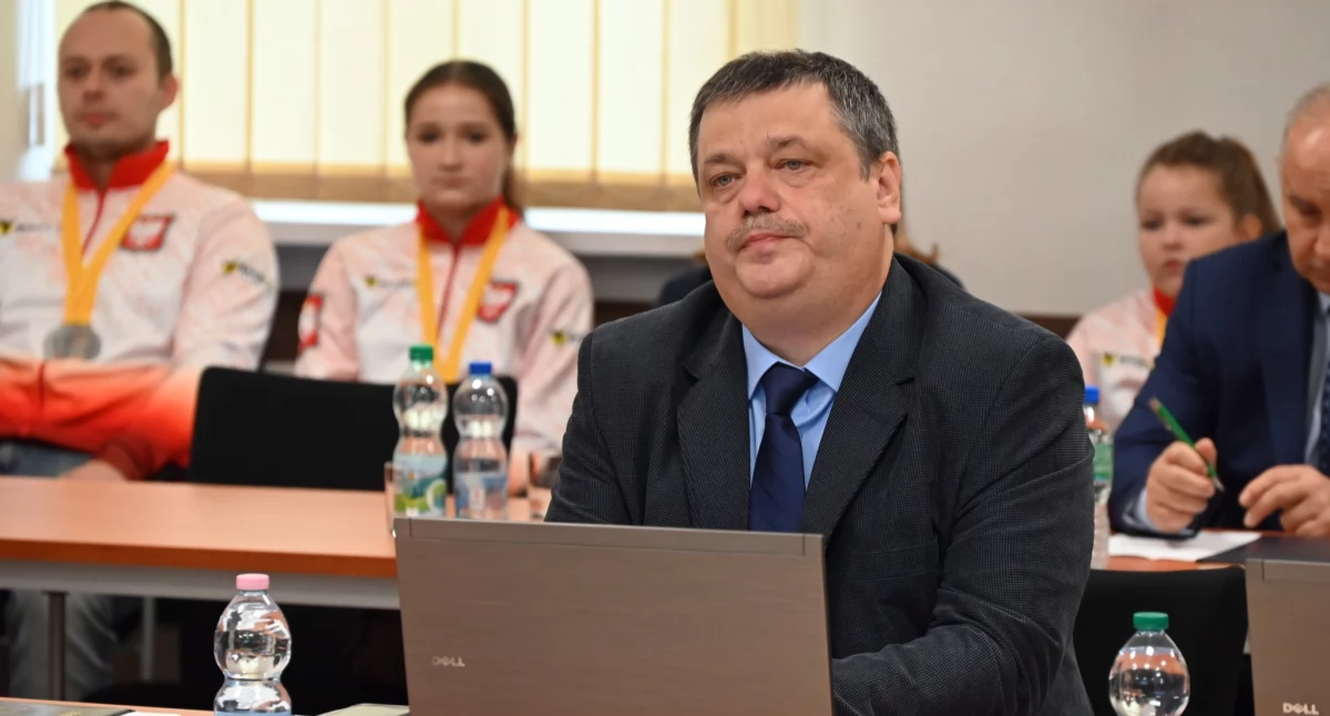 Nowy radny w Radzie Miasta Dęblin. Ślubowanie złożył Dariusz Pawlak