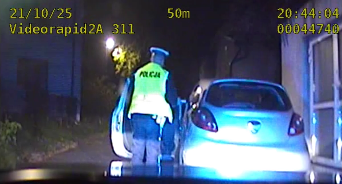 Rycka drogówka ma się na baczności! Zlekceważył znak STOP, a potem wyszło na jaw coś gorszego