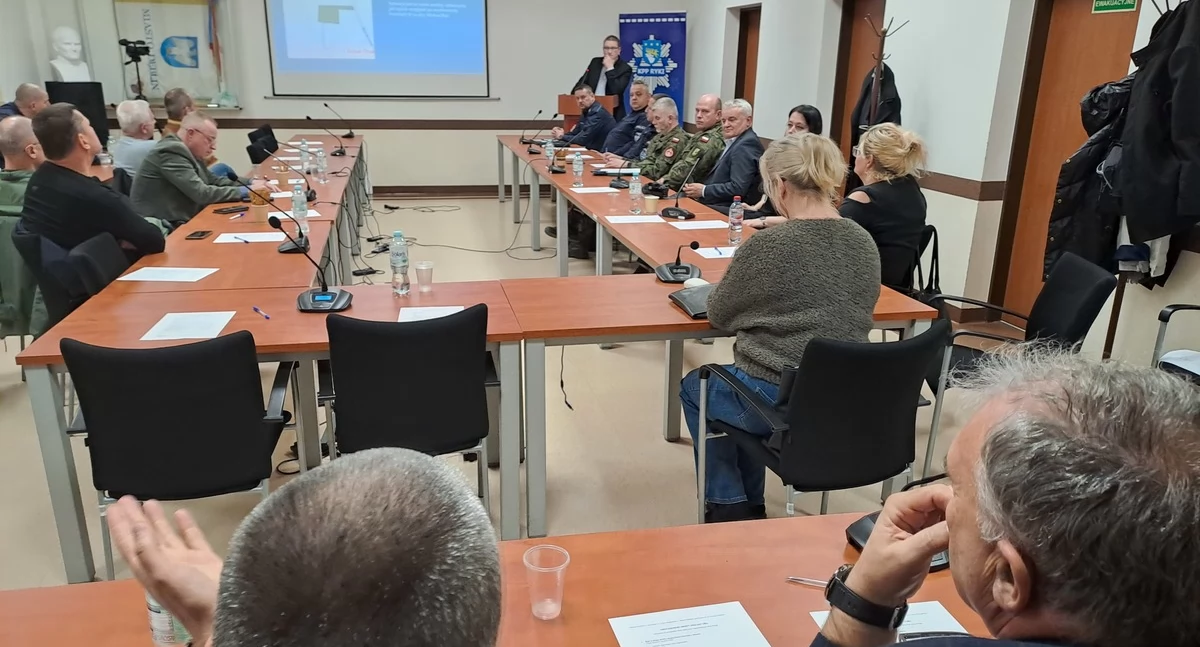 Bezpieczeństwo i parkowanie w Dęblinie: Podsumowanie debaty. Czy działania przynoszą efekt?