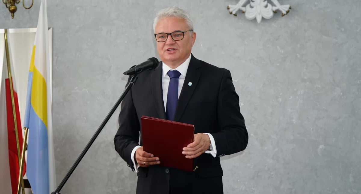Roman Bytniewski dostał prawie 2 tysiące podwyżki!