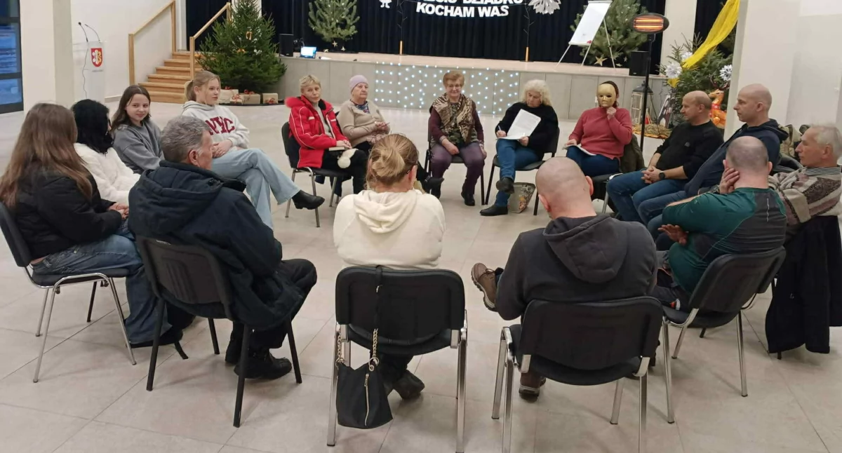 Warsztaty teatralne w Ułężu: buduj pewność siebie i odkryj swój talent