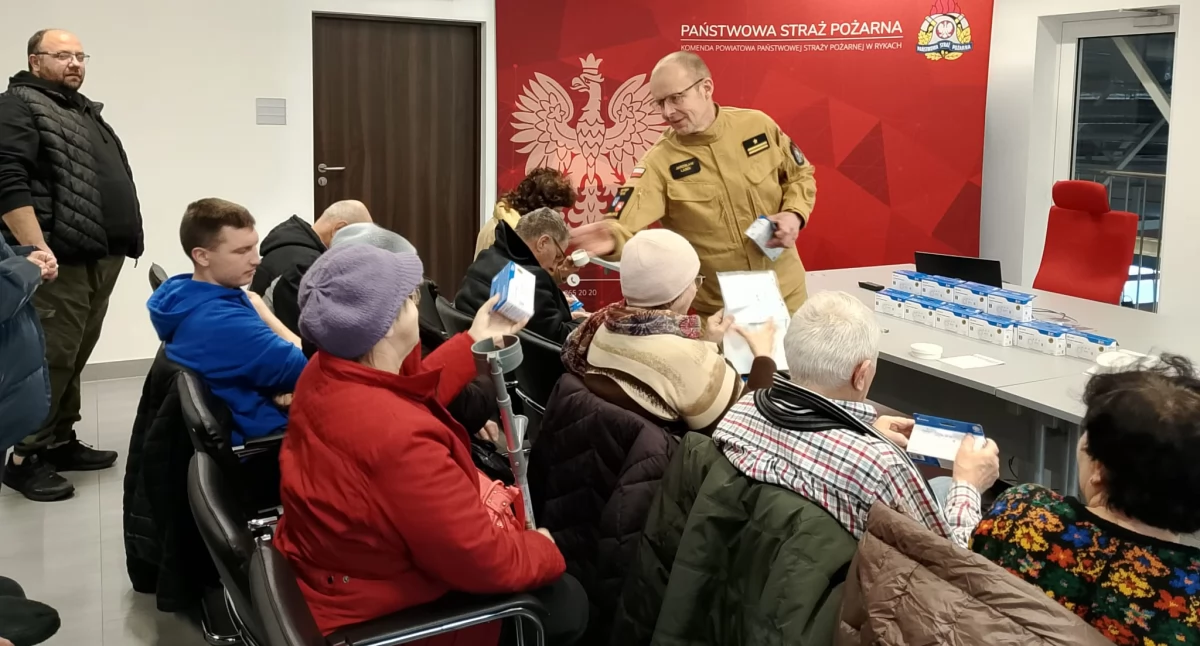 Nie ignoruj czujników! Strażacy edukują i rozdają sprzęt, który ratuje życie