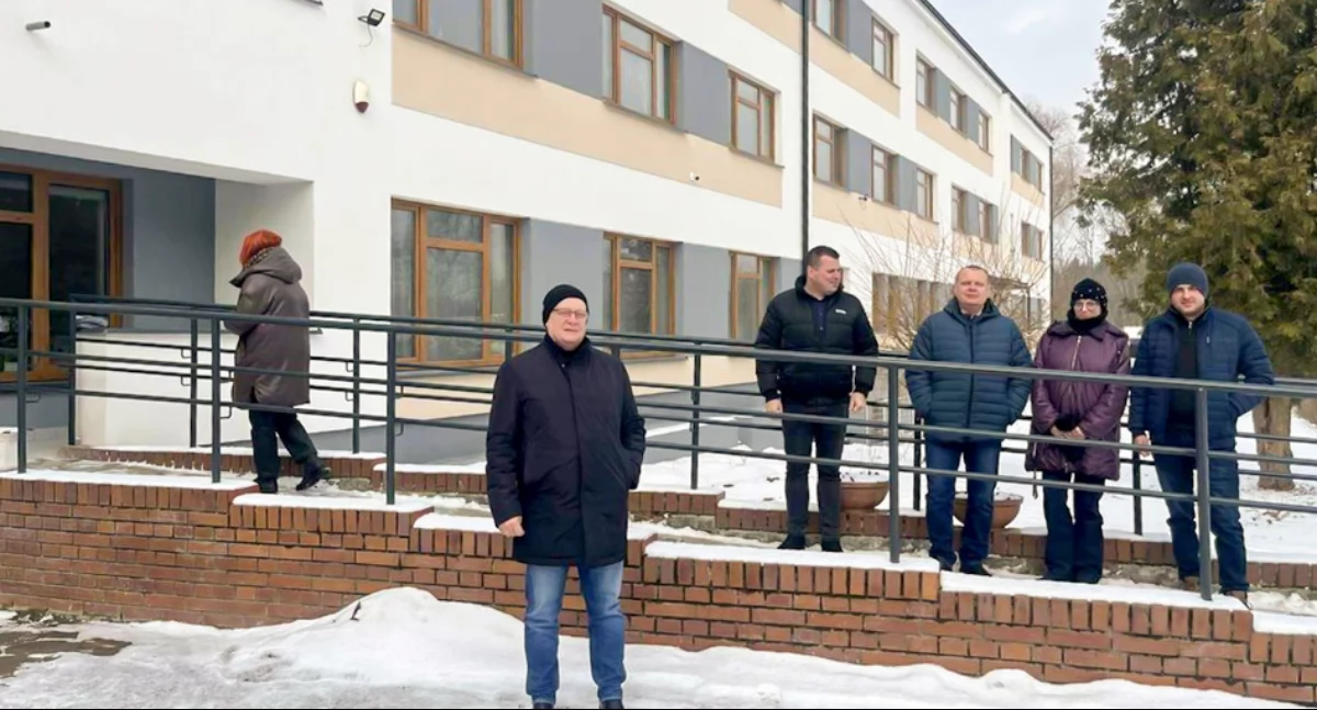 Powiat rycki inwestuje w nowoczesne OZE i termomodernizację szkół