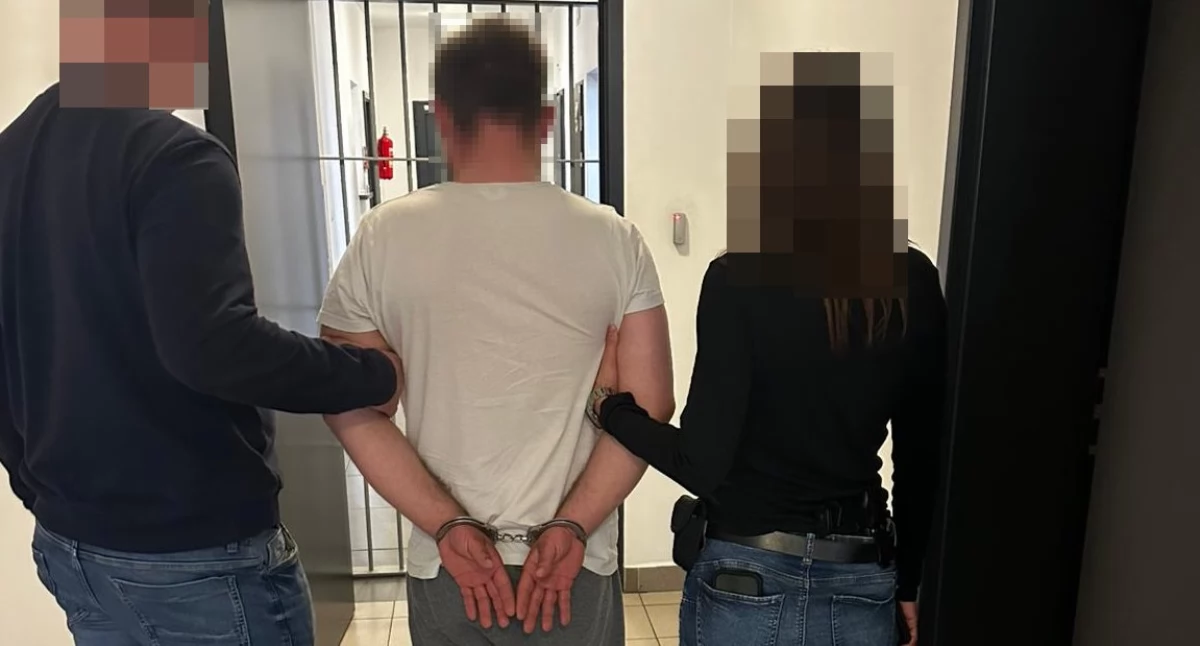 Pijany kierowca z zakazami zatrzymany. Miał ponad 1,5 promila i narkotyki