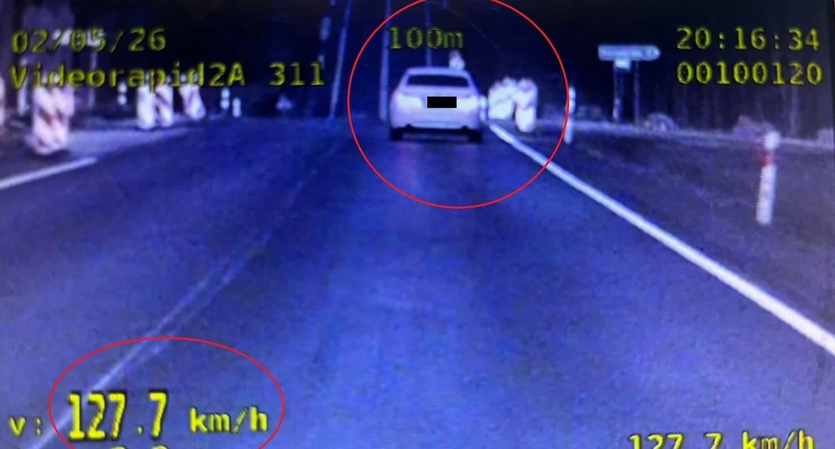 Jechał 127 km/h w terenie zabudowanym. Stracił prawo jazdy i dostał wysoki mandat