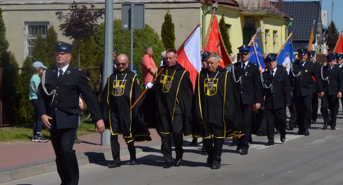 Mieszkańcy gminy Stężyca uczcili 235. rocznicę uchwalenia Konstytucji 3 Maja