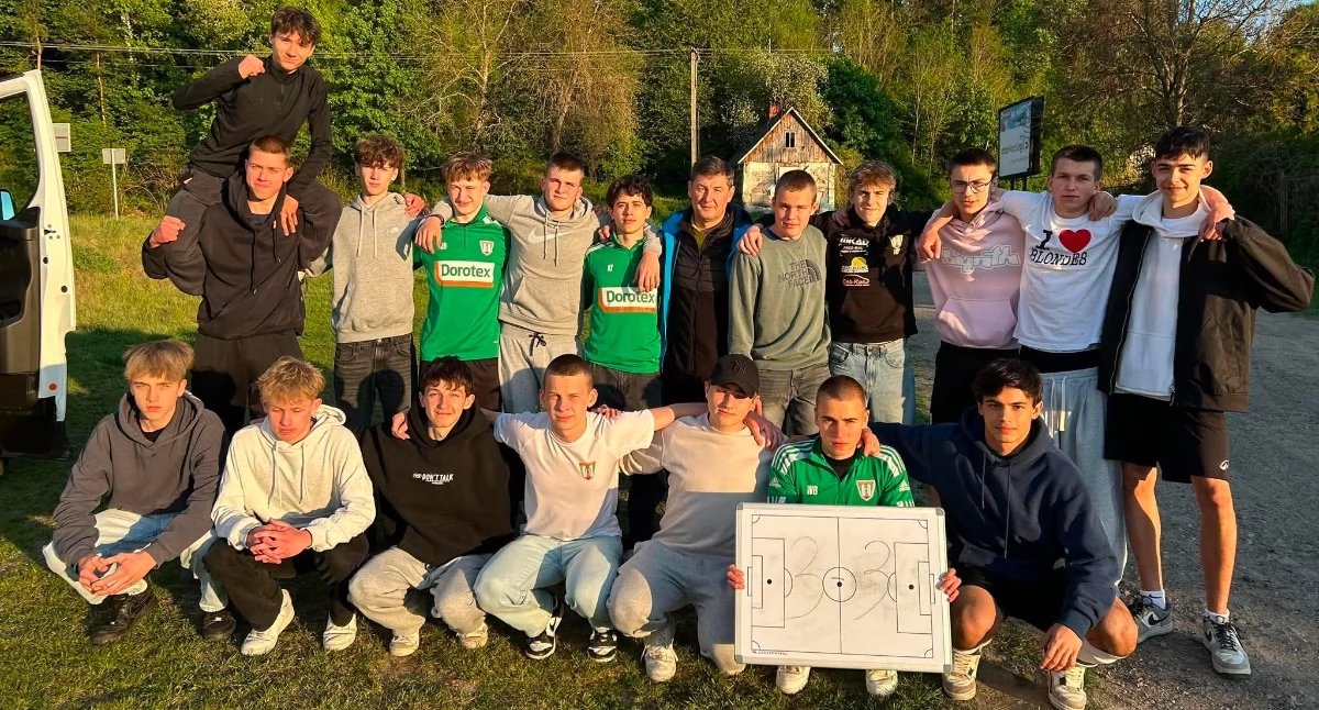 Juniorzy Ruchu Ryki remisują z Orłami Kazimierz. Lider stracił pierwsze punkty