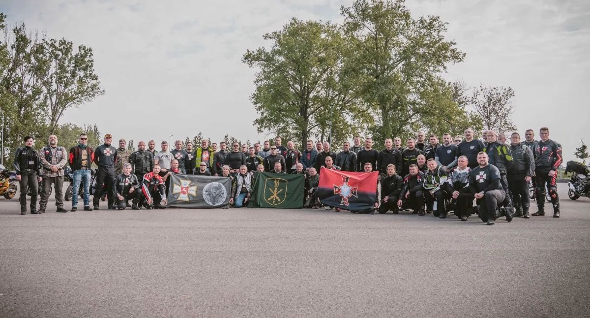 Dęblin i Nałęczów na trasie Rajdu Motocyklowego Weterana. Żołnierze uczcili pamięć poległych
