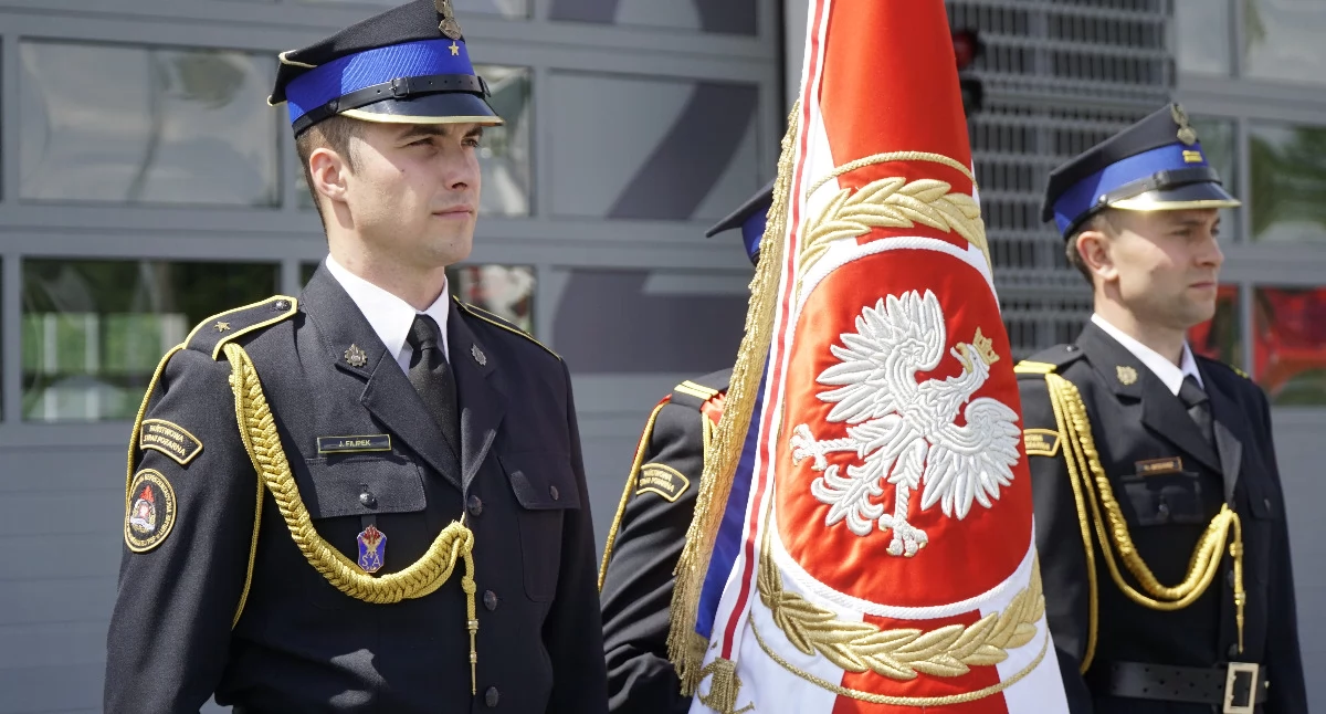Awanse i odznaczenia z okazji Dnia Strażaka w Rykach (ZDJĘCIA)