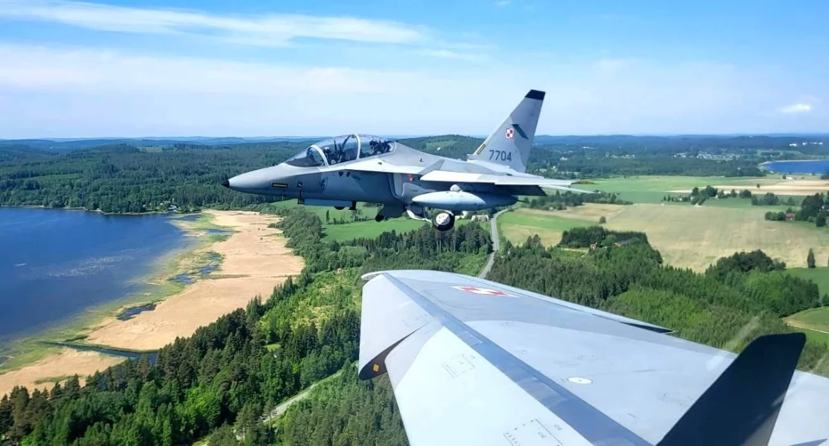 Samoloty M346 Bielik z Dęblina po raz pierwszy w Finlandii. Polacy na ćwiczeniach NATO Ramstein Flag 2026
