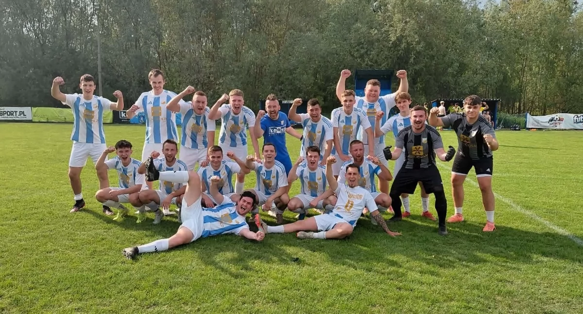 Hat-trick Jakubca przesądził o losach meczu. Amator bliżej awansu