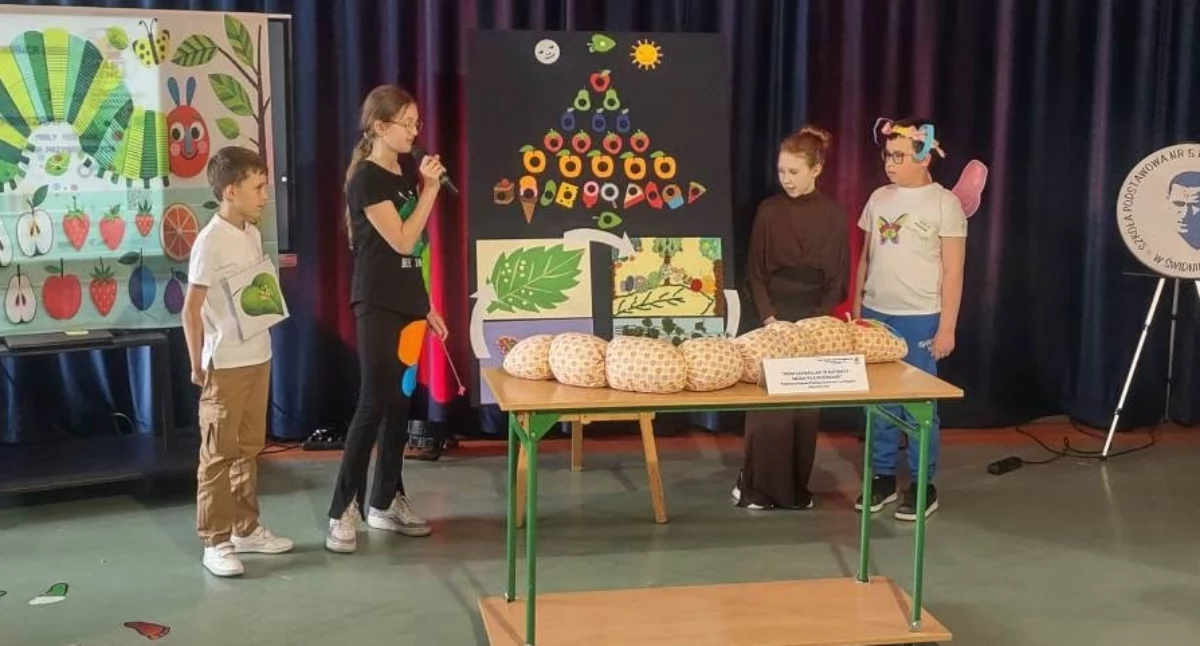 Uczniowie SP nr 1 w Rykach zachwycili na festiwalu nauki w Świdniku