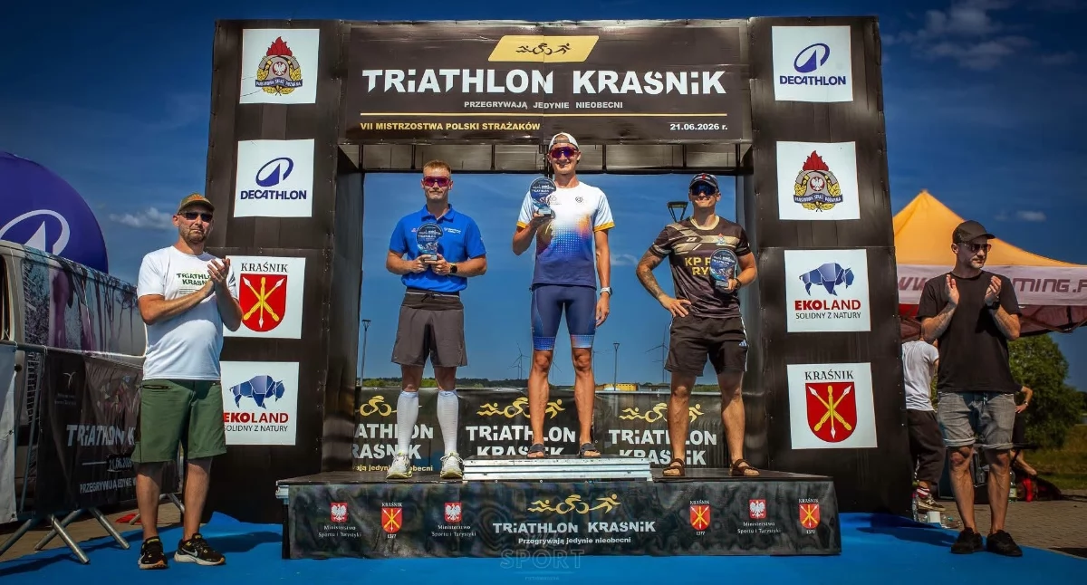 Maciej Brodecki na podium mistrzostw Polski w triathlonie