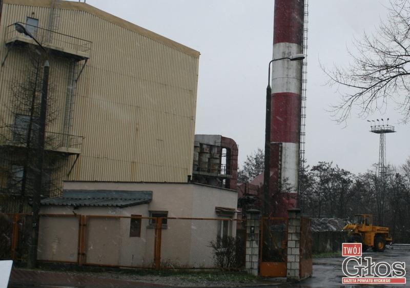 Przenoszą uciążliwy skład węgla