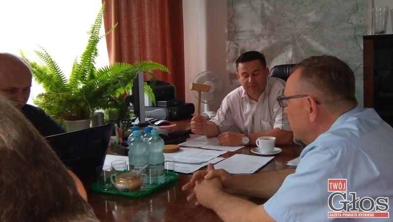 Gminna spółka wydzierżawiła rycką część PKS-u