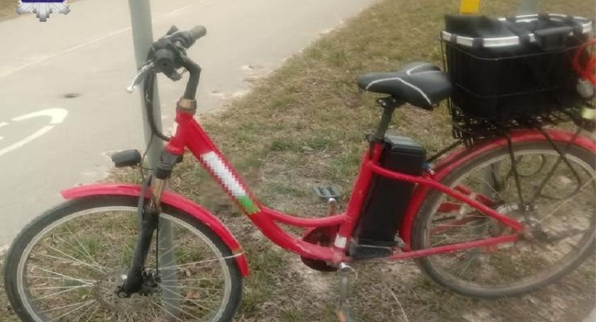 Rowerzystka potrącona na ścieżce rowerowej