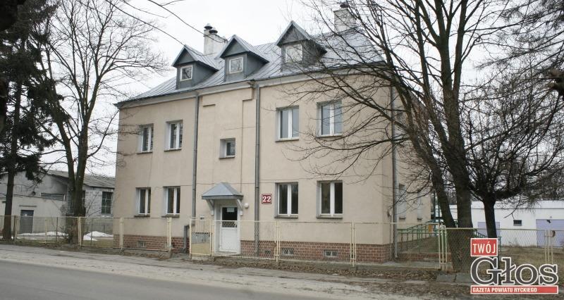 Budynek po byłej przychodni idzie pod młotek