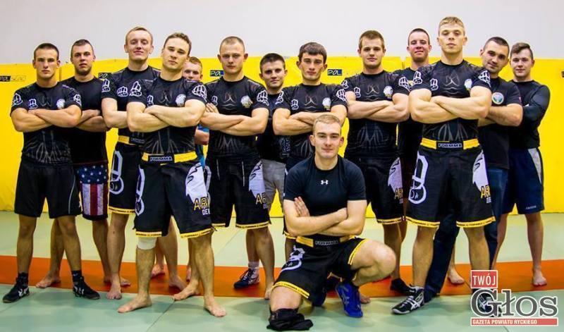 Wojownicy Armii Dęblin podbijają MMA