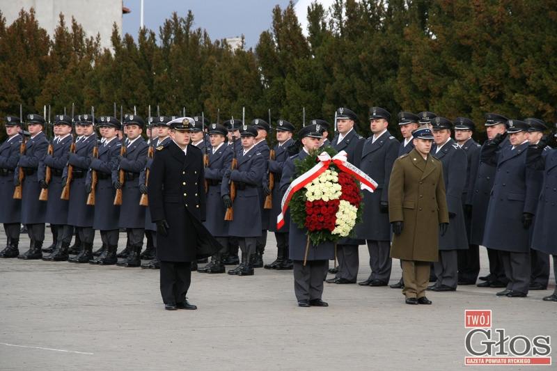Przybyło nam oficerów