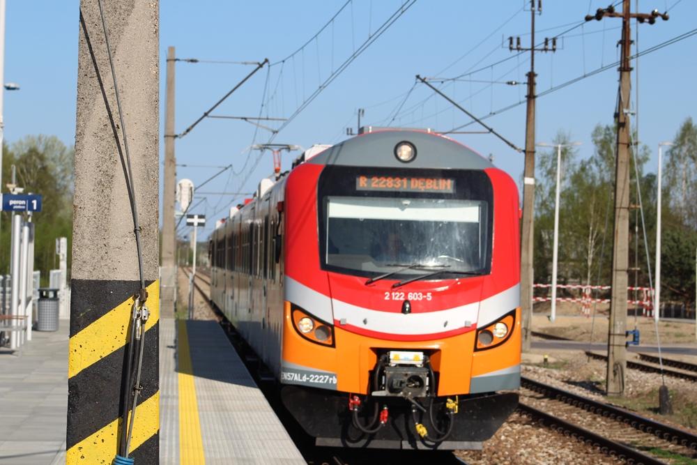 Z nowej stacji w Dęblinie lada dzień ruszą pociągi