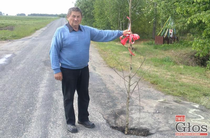 Naprawcie nam przepust i drogę