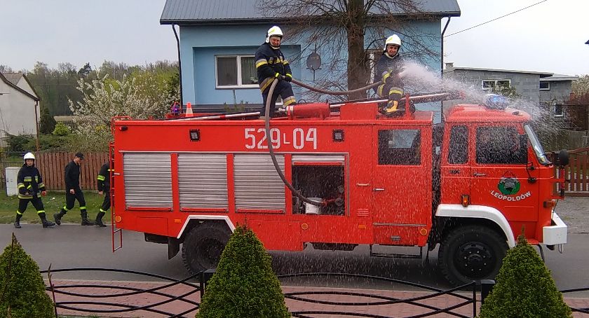 Śmigus dyngus po strażacku