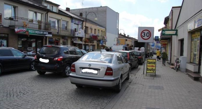 Będzie więcej miejsc parkingowych