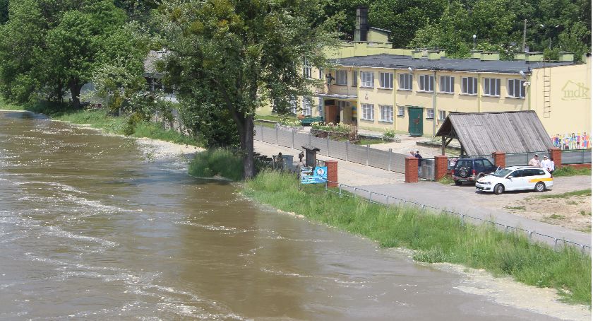 Alarm powodziowy w Dęblinie i Stężycy. Stany przekroczone o 43 cm