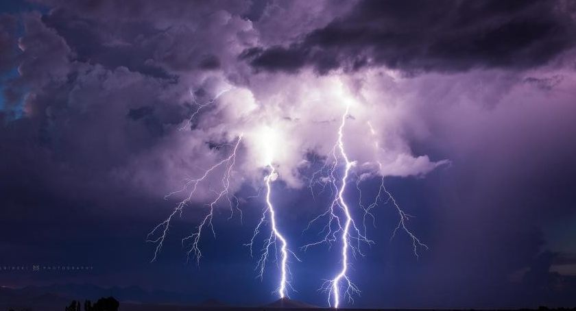 Uwaga. Idą burze. Będzie zimno