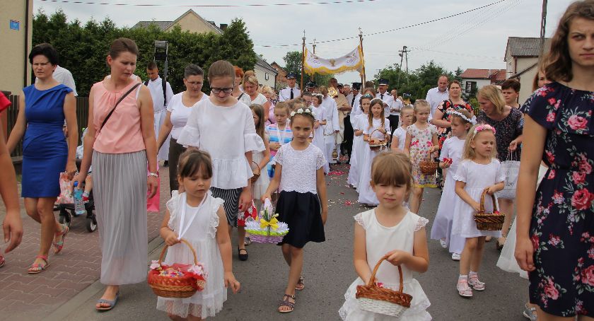 Tysiące wiernych z naszych parafii wyszło na ulice