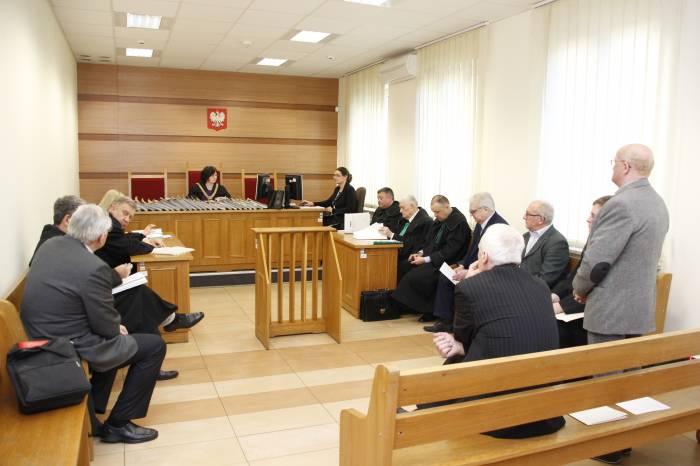 Przekręt na prawie 70 tys. zł. Ruszył proces ws. ryckich inwestycji