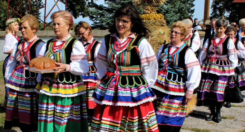 Stężyca. Podziękowali rolnikom za plony 