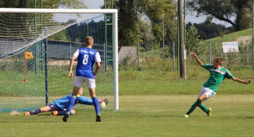 Orlik Dęblin pojechał rowerami na derby powiatu