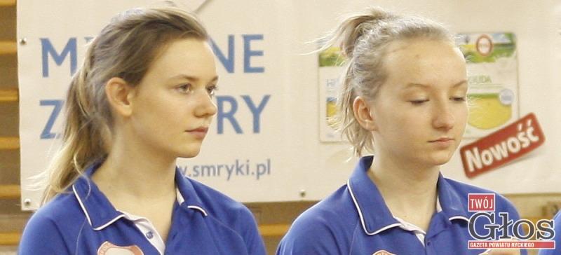 Złote dziewczyny z Arki. Tenis stołowy - Mistrzostwa Województwa Juniorów