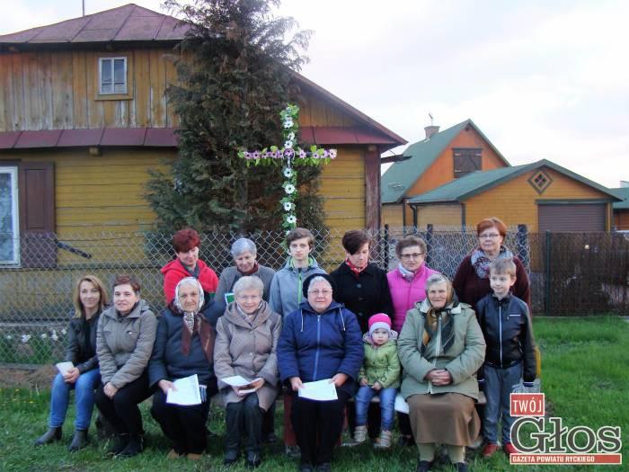 Rodziny i ojczyznę powierzają Maryi