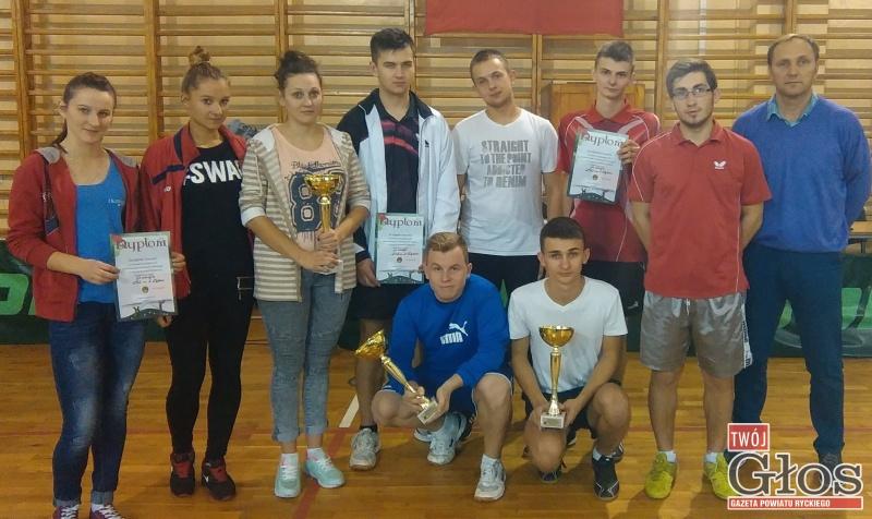 Grad medali naszych tenisistów stołowych