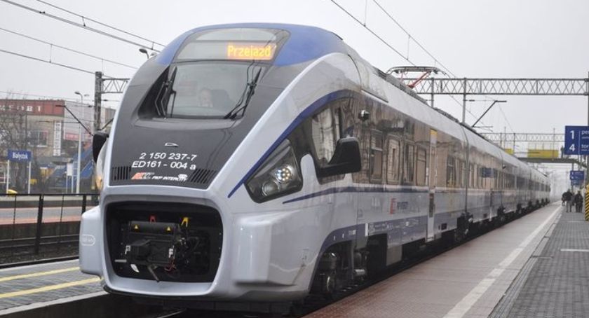 Od niedzieli nowy rozkład jazdy PKP. Zobacz, o której odjeżdża Twój pociąg