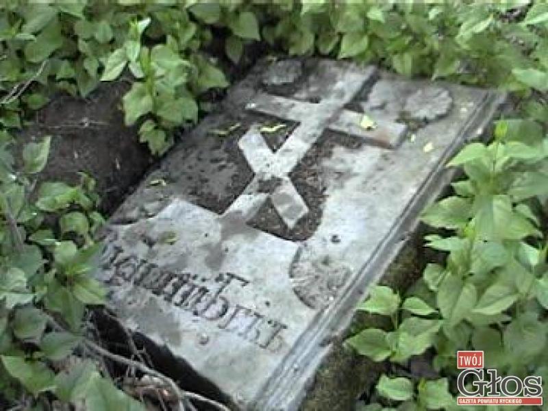 Kiedy cmentarz forteczny przestanie straszyć?