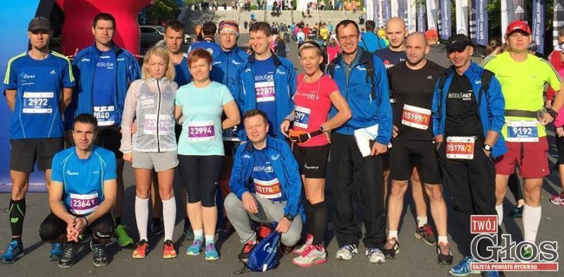 Biegusie w największym maratonie w Polsce
