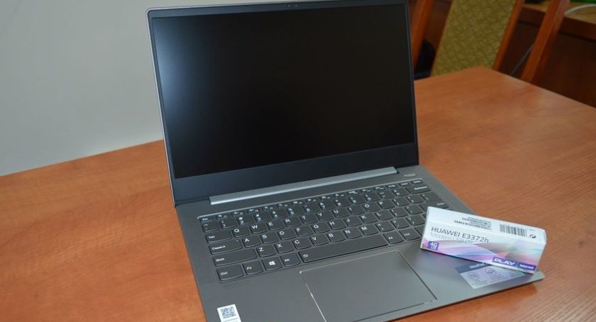 Powiat dostał prawie 100 tys. zł na komputery dla uczniów