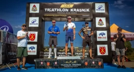 Maciej Brodecki na podium mistrzostw Polski w triathlonie