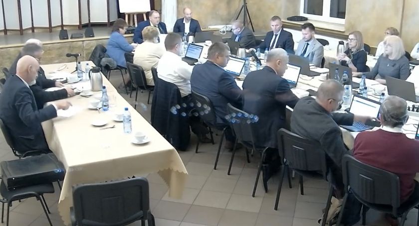 Nie będzie stref czystego powietrza na terenie gminy Osielsko. Jak swoją decyzję argumentowali radni?